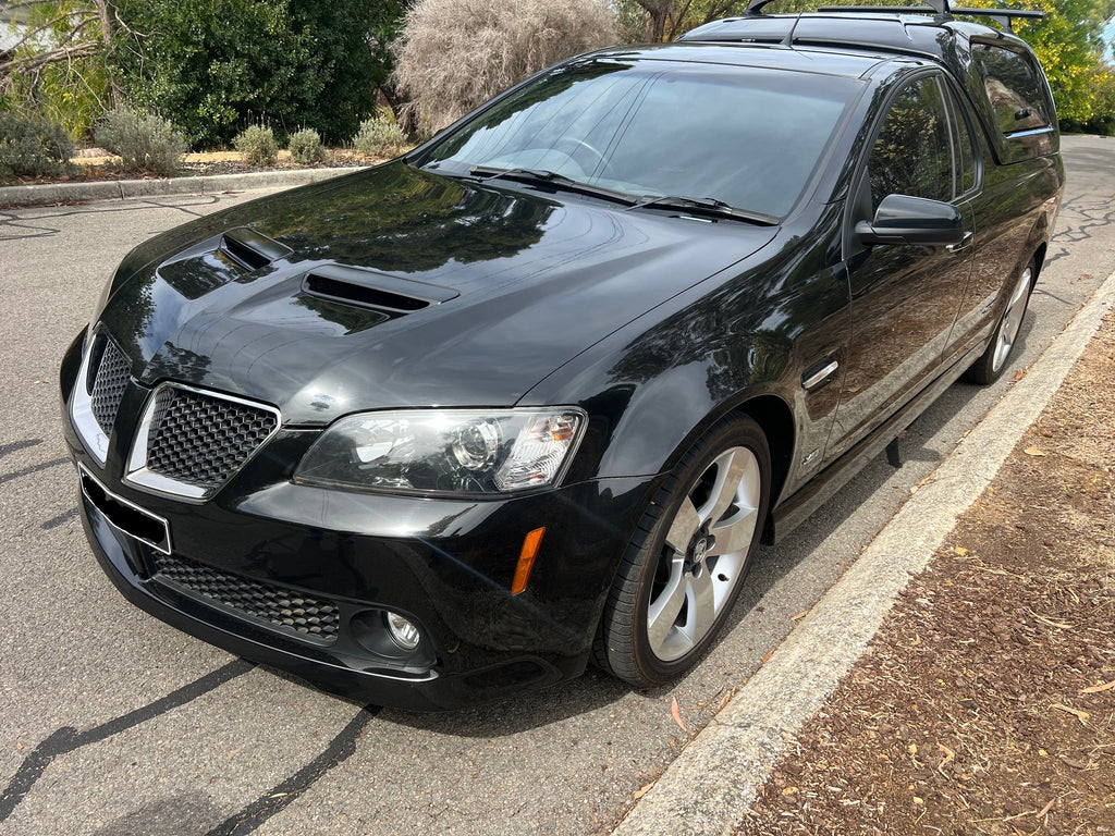 Holden VE Commodore / Pontiac G8 Bonnet Vents (PAIR)
